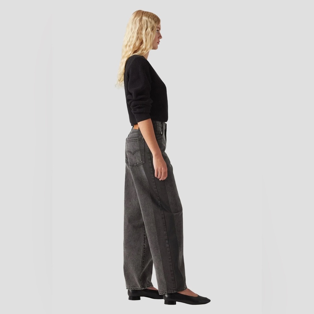 Levi’s baggy dad jeans